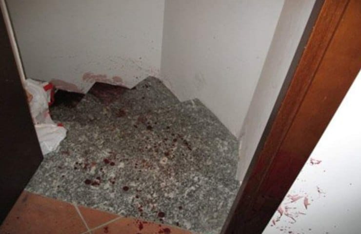 scale di casa poggi dopo il delitto
